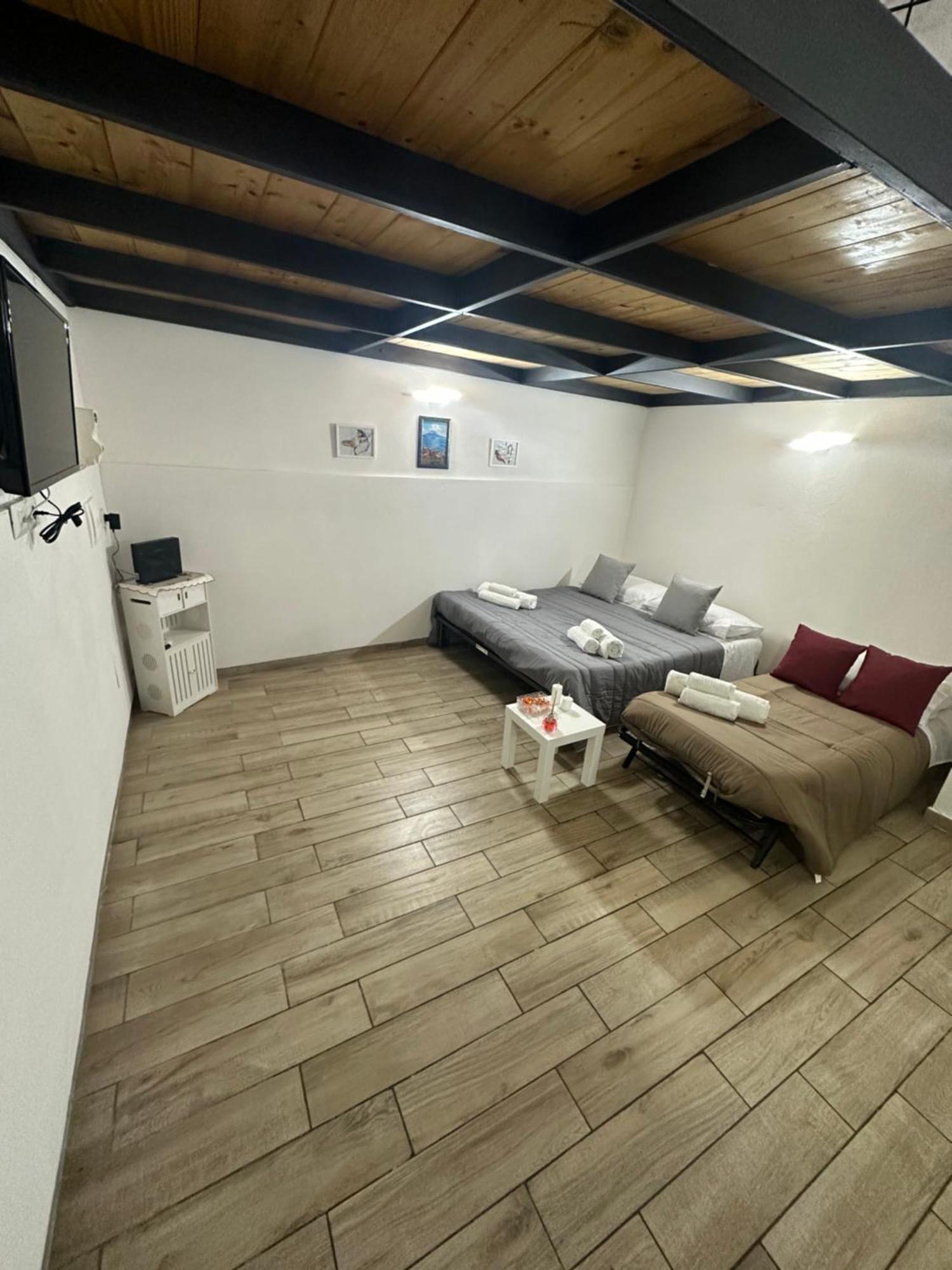 Aurora House Lägenhet Neapel Exteriör bild